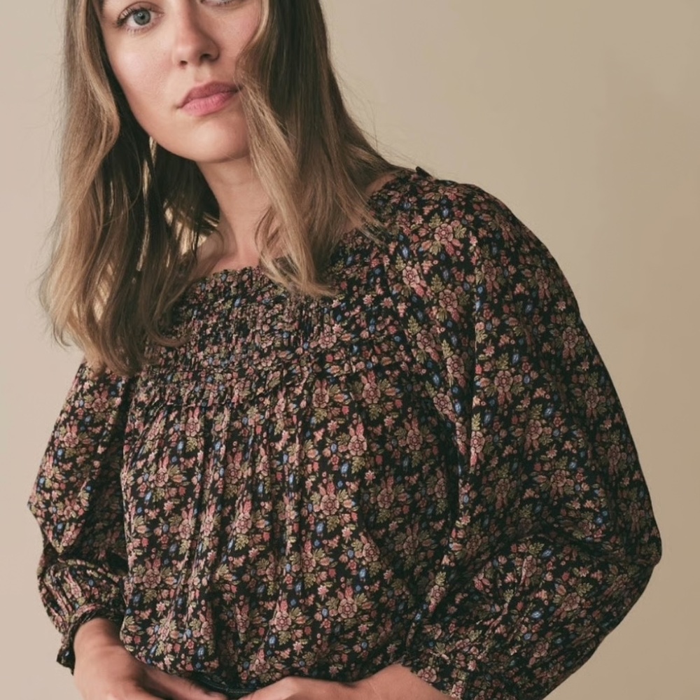 DÔEN Floral Print Square Neckline Blouse